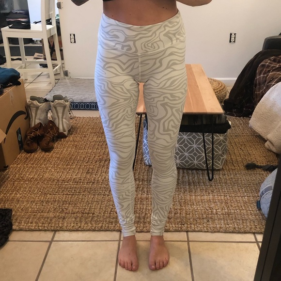 Alo yoga airbrush legging - Picture 1 of 4